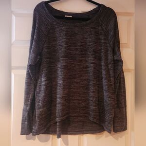 Danskin stretchy gray long sleeve top L